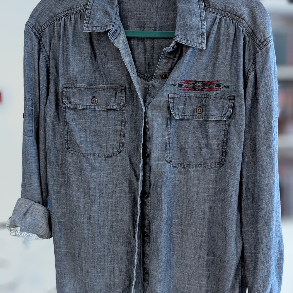 Sundance Gray Button Down Shirt with Classic Details